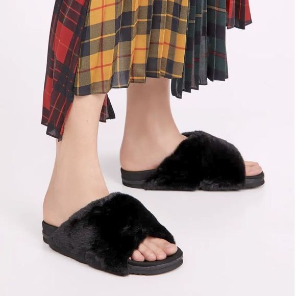 ROAM Shoes - ROAM Mini Cloud slides fur Black